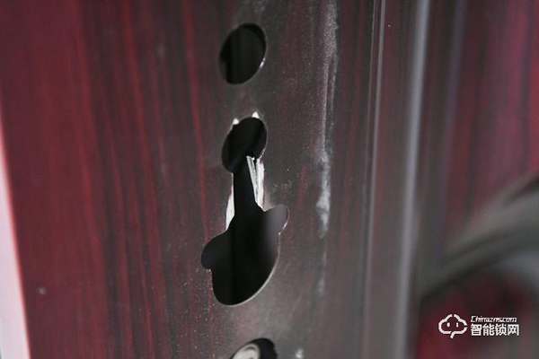 Aqara全自動(dòng)智能推拉鎖D100，讓我成為全村最靚的仔