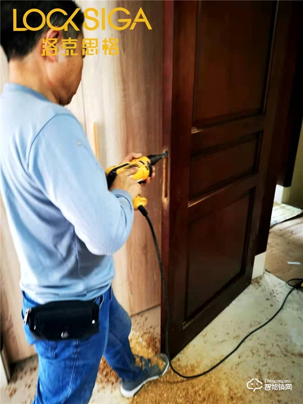 買把智能鎖送家里老人,LOCKSIGA洛克思格智能鎖體驗 買把智能鎖送家里老人,LOCKSIGA洛克思格智能鎖體驗