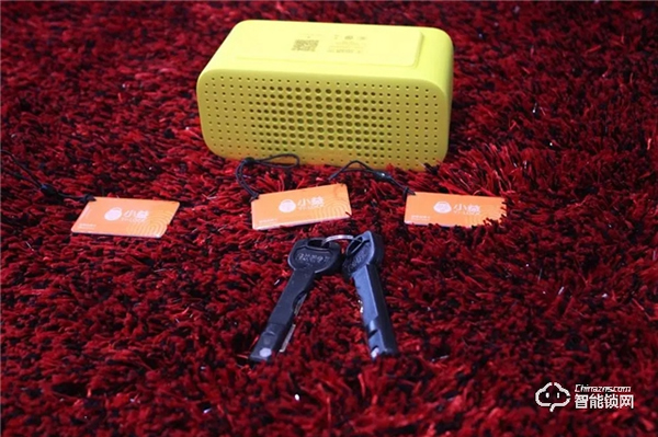 小益E205T指紋鎖，E205全新升級款，讓家更安全開門更便捷