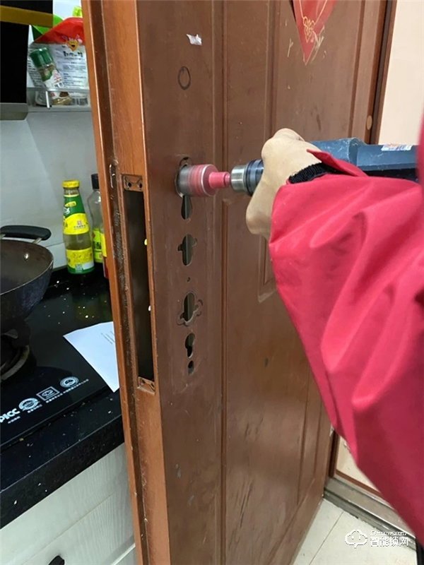 1599元難逢對手！小米智能門鎖Pro評測：貓眼、門鈴、攝像頭一步到位