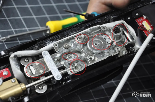 產(chǎn)品測(cè)評(píng) | 超人T1全自動(dòng)推拉鎖全拆機(jī)測(cè)評(píng)