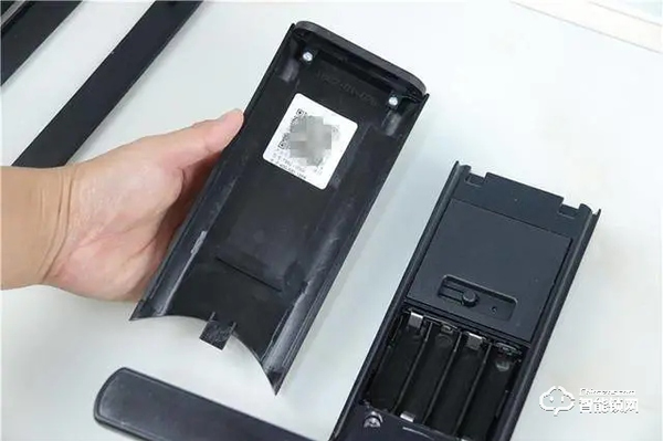 滿足你對半自動解鎖的全部需求，德施曼T862開箱體驗