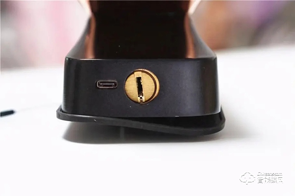 安全等級高，支持人臉識別、假鎖報警，德施曼R8智能鎖評測