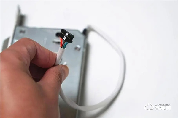 安全等級高，支持人臉識別、假鎖報警，德施曼R8智能鎖評測