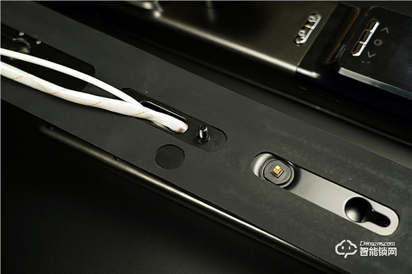 告別繁瑣，安全防護，金指碼全自動智能鎖MK1讓開門更智能