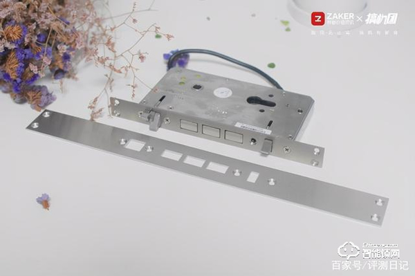 一握開(kāi)啟智能家——Aqara 全自動(dòng)智能推拉鎖 D100體驗(yàn)