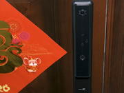 智能門鎖也帶大屏？金指碼云貓眼全自動智能鎖MK1體驗評測