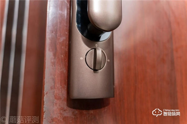 雙芯雙電機(jī)，開門更便捷，自動(dòng)上鎖更放心！TCL指紋智能鎖K6C評(píng)測