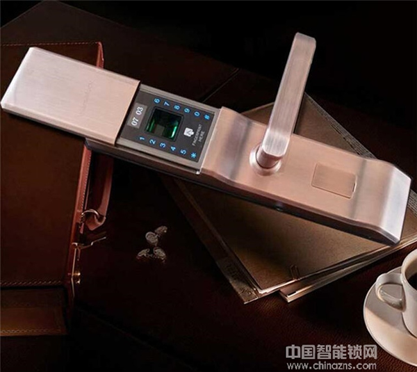 堅(jiān)甲衛(wèi)士智能鎖開鎖方式_堅(jiān)甲衛(wèi)士智能鎖原理 堅(jiān)甲衛(wèi)士智能鎖開鎖方式_堅(jiān)甲衛(wèi)士智能鎖原理