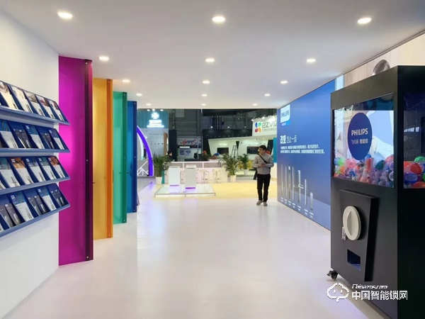 飛利浦智能鎖驚艷亮相2019AWE，用科技暢享美好生活！