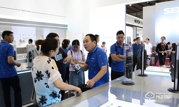 金點原子嶄新亮相2019中國建博會 全力打造智能鎖OEM/ODM一站式服務