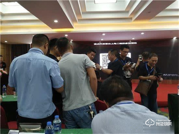 指紋鎖、虹膜鎖已不新鮮，互聯網加催生新穎開門方式