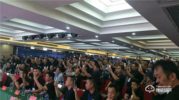 30多家主流媒體競相報道,超人新品發布會長沙站這一次贏得漂亮 30多家主流媒體競相報道,超人新品發布會長沙站這一次贏得漂亮