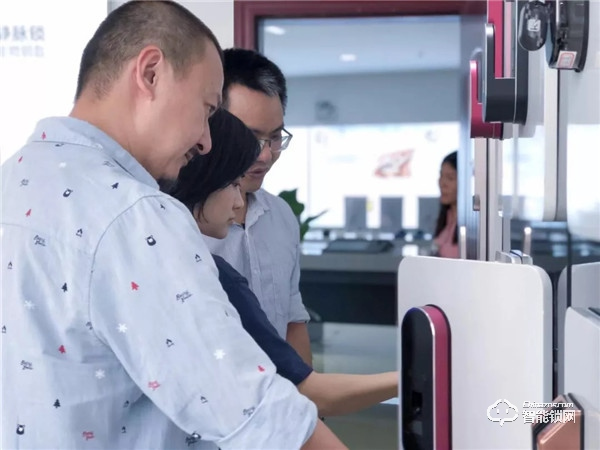 廣東廣播電視臺公共頻道來微盾科技錄制《智造生活》節(jié)目