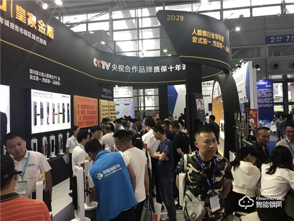 開展第一天就被搶訂火爆的皇家金盾人臉鎖，到底有多火？