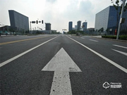 一扇門,隔絕了風雨;一把鎖,守護了安全