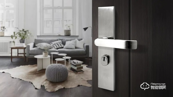 【重磅】頂固與恒大達(dá)成戰(zhàn)略合作,共同打造幸福安全家 【重磅】頂固與恒大達(dá)成戰(zhàn)略合作,共同打造幸福安全家