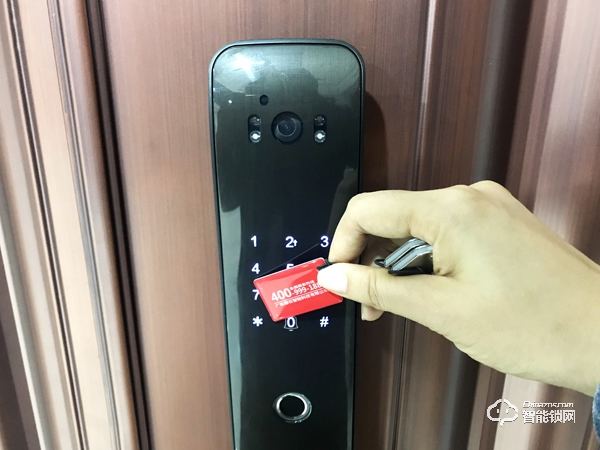 普通消費(fèi)者該如何選擇智能鎖?櫻花R8全自動(dòng)智能鎖告訴你 普通消費(fèi)者該如何選擇智能鎖?櫻花R8全自動(dòng)智能鎖告訴你