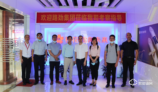 櫻花智能鎖一周內(nèi)迎來三盛、路勁兩大中國房地產(chǎn)百強企業(yè)的參觀考察