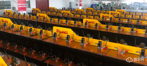 家門口的智能家居！樸墅指靜脈智能鎖給您更安全的守護！