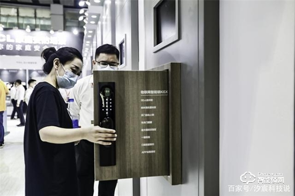 TCL智能鎖亮相建博會!初心不改,只為奮力飛翔 TCL智能鎖亮相建博會!初心不改,只為奮力飛翔
