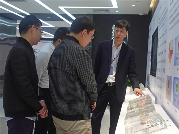 中國電信天翼物聯公司領導參訪國民科技，交流智能門鎖如何賦能租住行業運營升級