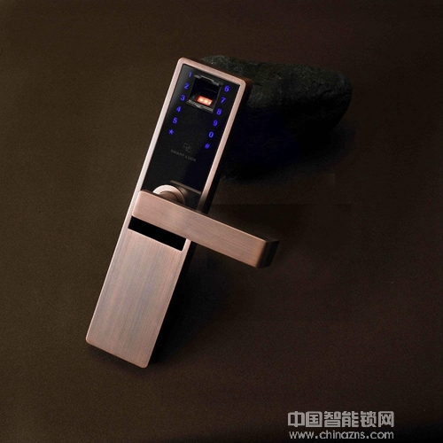 生活需求構(gòu)思，電子門鎖讓您左右逢源