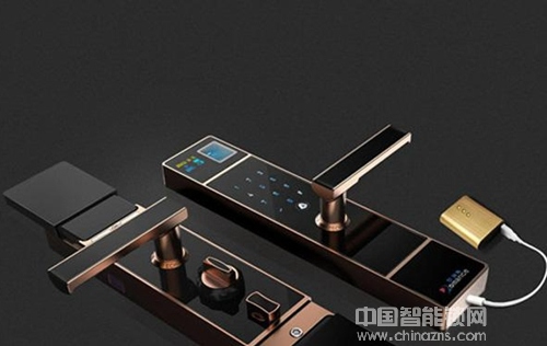 現(xiàn)在智能家居流行,智能鎖可以實(shí)現(xiàn)與智能家居聯(lián)網(wǎng) 現(xiàn)在智能家居流行,智能鎖可以實(shí)現(xiàn)與智能家居聯(lián)網(wǎng)