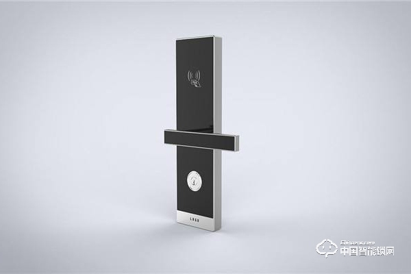 智能鎖被認(rèn)為是智能家居行業(yè)的敲門磚 是各行各業(yè)巨頭的布局對(duì)象