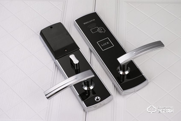 智能鎖銷售如何延長顧客留店時間？