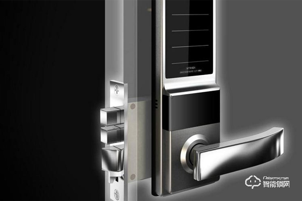 智能門鎖將迎強(qiáng)制性國(guó)標(biāo)，千億市場(chǎng)在等待它的“iPhone”出現(xiàn)