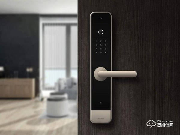 究竟安全不安全？浙江消保委抽查多批智能門鎖：測試結果令人意外