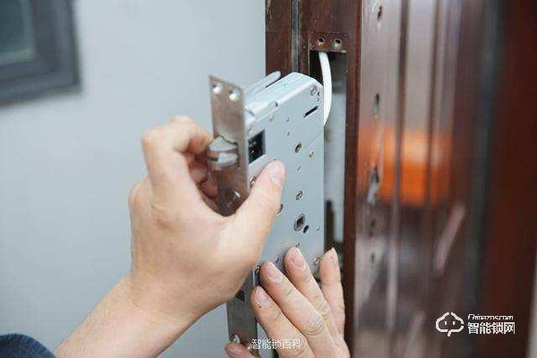 安裝智能鎖之前，先弄清楚這幾個(gè)問題，讓你少走彎路！