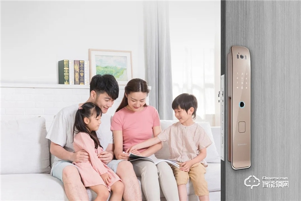 越來(lái)越多的新房裝修選擇安裝『智能鎖』？今天告訴你為什么