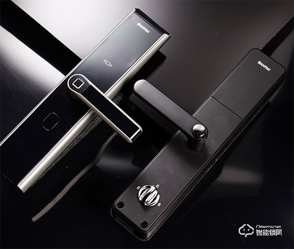 盼盼智能鎖怎么設置指紋 盼盼智能鎖設置指紋注意事項