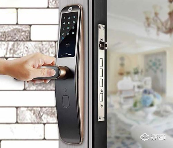 耶魯智能鎖怎么設(shè)置指紋 耶魯智能鎖怎么改密碼