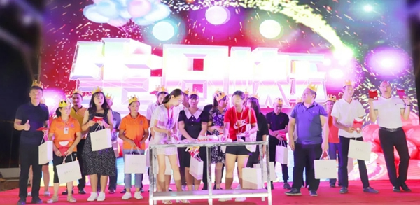 皇家金盾人臉鎖2020國慶中秋晚會溫情回顧