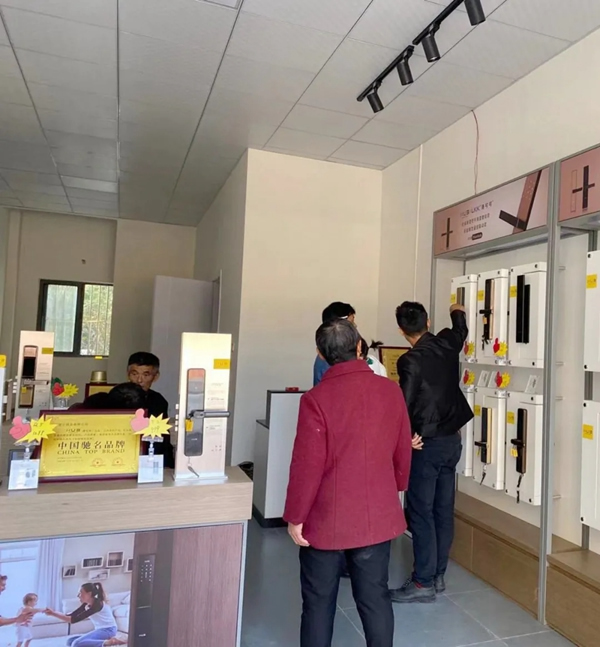 3天連開2家新店！疫情之下，KUB智能鎖乘風破浪，逆市擴張！