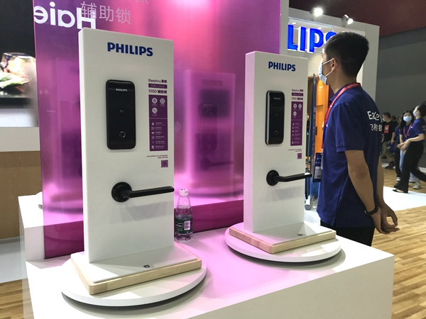 2020中國建博會(huì)（廣州）飛利浦智能鎖市場(chǎng)經(jīng)理禤朝華：產(chǎn)品品質(zhì)和售后服務(wù)需要高成本去維護(hù)