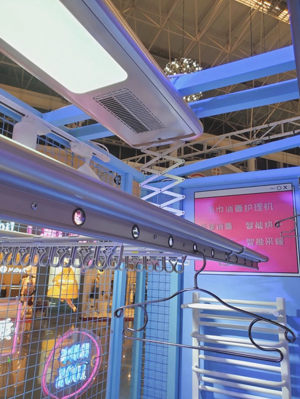 好太太【夢幻快閃店】營業 施華洛世奇®元素項鏈免費送