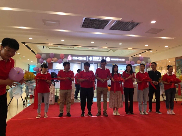 青稞智能鎖開(kāi)封萬(wàn)達(dá)旗艦店開(kāi)業(yè)