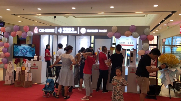 青稞智能鎖開(kāi)封萬(wàn)達(dá)旗艦店開(kāi)業(yè)