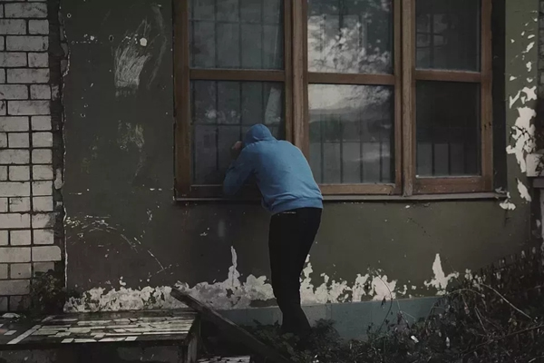 曼亞智能鎖：細(xì)看智能鎖與機(jī)械鎖的應(yīng)變能力