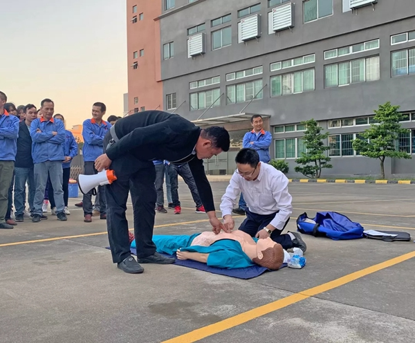 粵奇勝電氣 開展消防安全演練及急救知培訓識活動