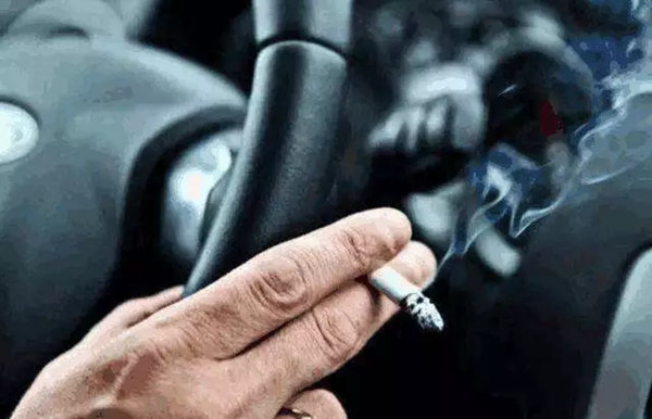 曼亞科技：江西一老板放火燒了自己的工廠 實體辛酸誰能懂