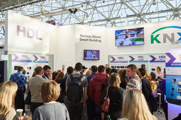 河東HDL俄羅斯團隊攜新品閃亮登場Hi-Tech Building展