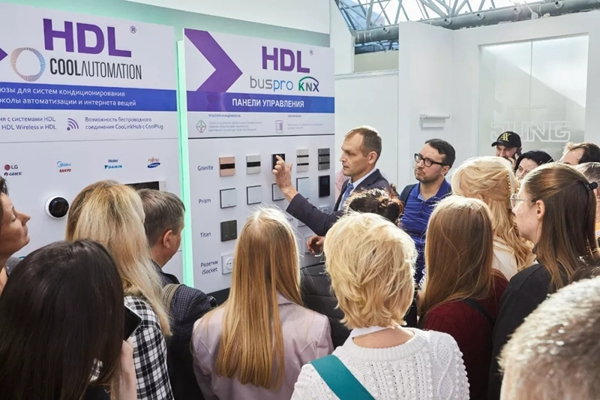 河東HDL俄羅斯團隊攜新品閃亮登場Hi-Tech Building展