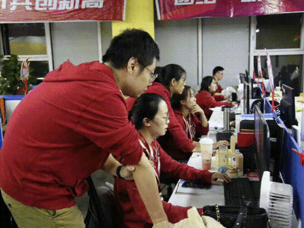 正泰居家：雙十一 為奮斗者獻(xiàn)上敬意