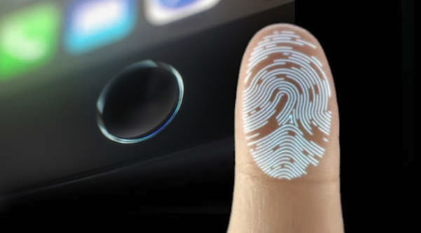 以后拍照不要擺剪刀手了，因為它可能泄露你的指紋