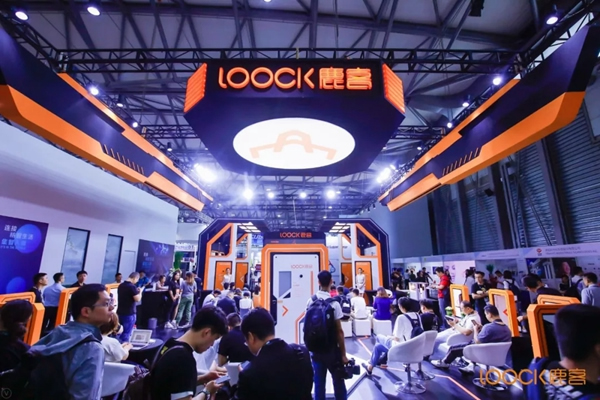 鹿客智能鎖CES展最潮真愛粉：走在科技前沿的耄耋老人